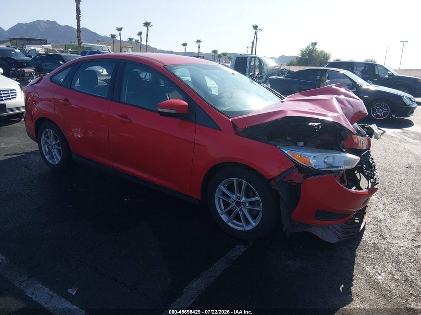 2015 FORD FOCU SE | 1FADP3F26FL282794 | UPCARS