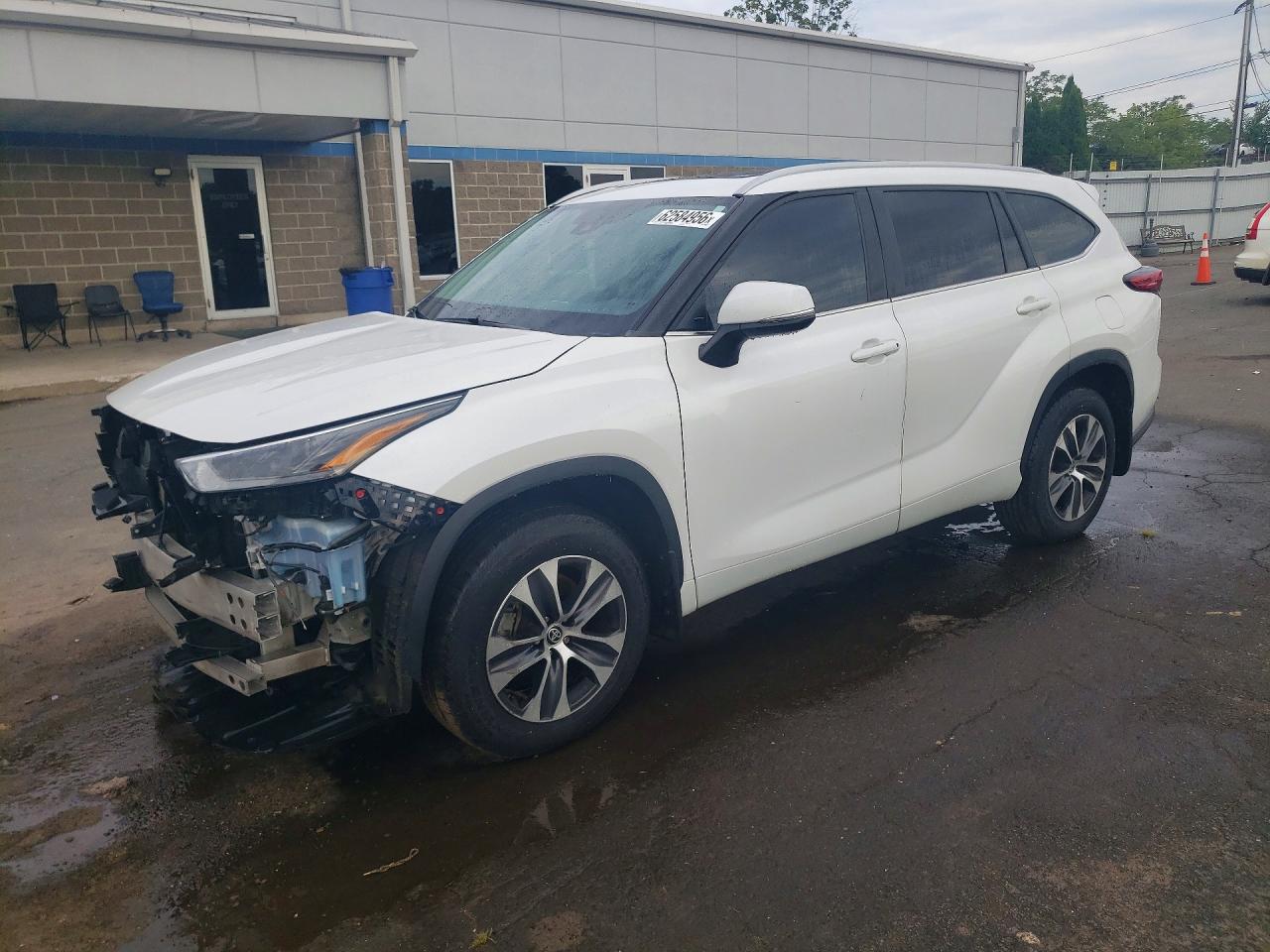 2023 TOYOTA HIGHLANDER XLE | 5TDKDRBH9PS044509 | UPCARS