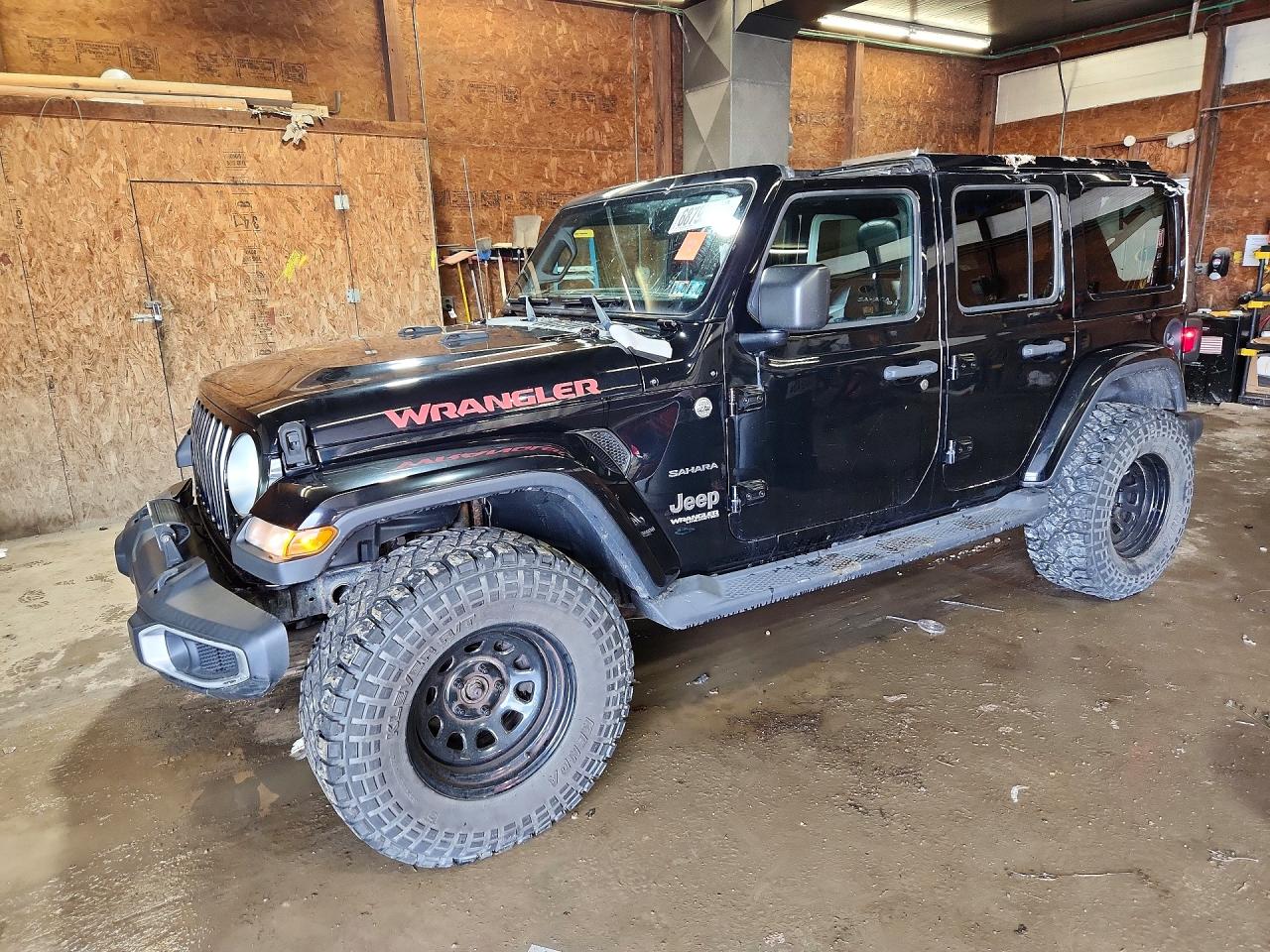 2018 JEEP WRANGLER SAHARA | 1C4HJXEG1JW164371 | UPCARS