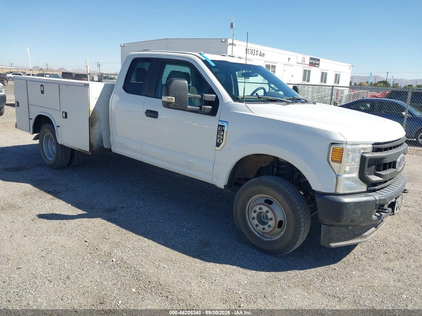 2022 FORD F-350 CHASIS XL | 1FD8X3H6XNEC27775 | UPCARS