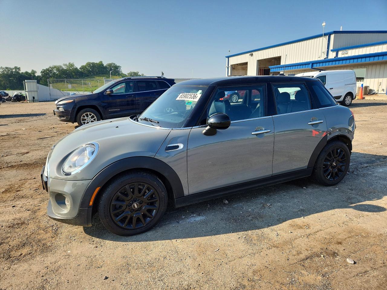 2015 MINI COOPER BASE | WMWXS5C50FT827465 | UPCARS