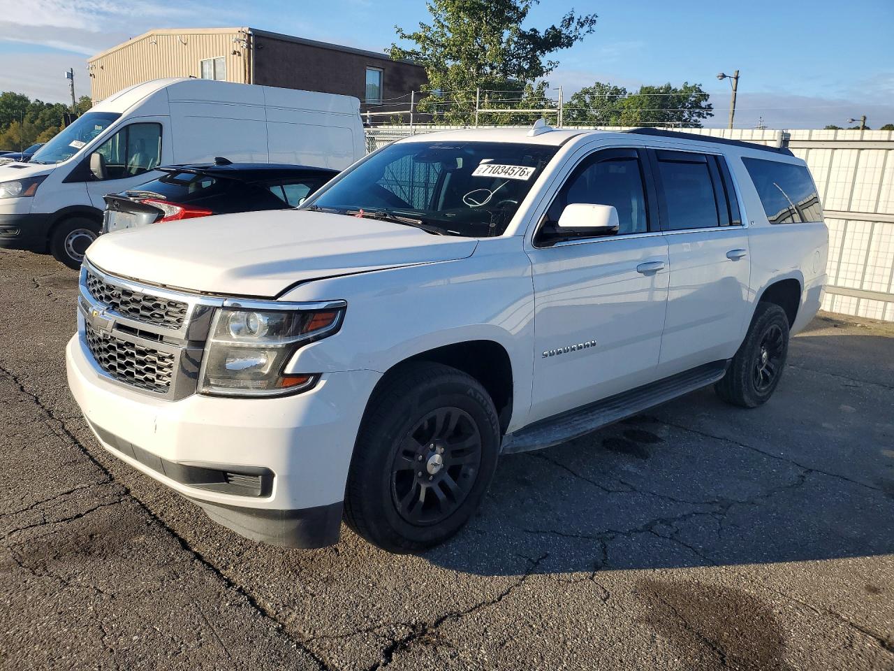 2019 CHEVROLET SUBURBAN K1500 LT | 1GNSKHKC9KR171733 | UPCARS