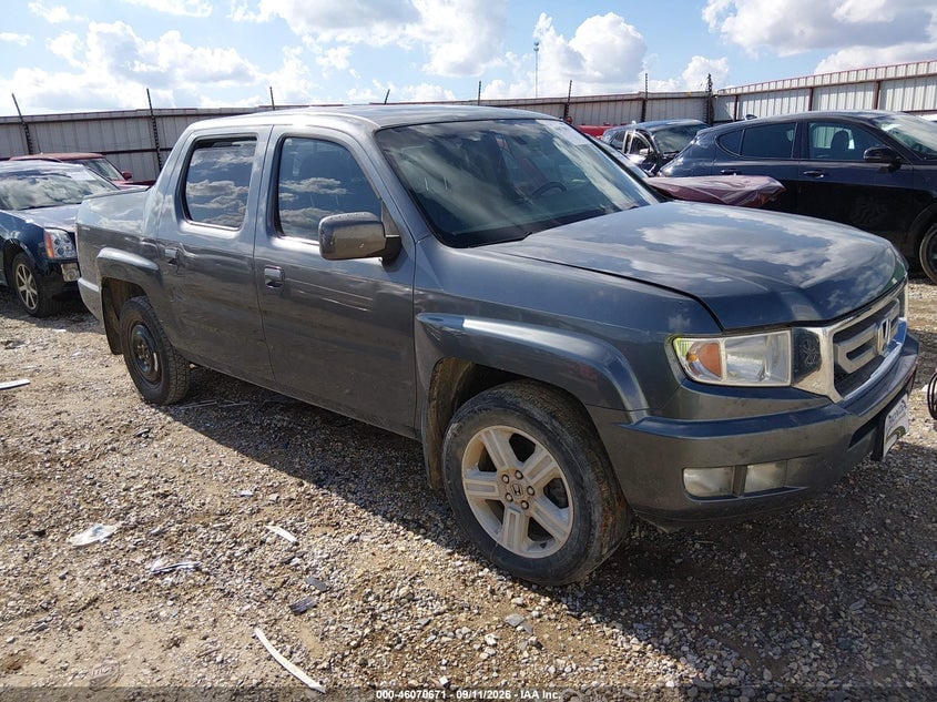 2011 HONDA RIDGELINE RTL | 5FPYK1F58BB453025 | UPCARS