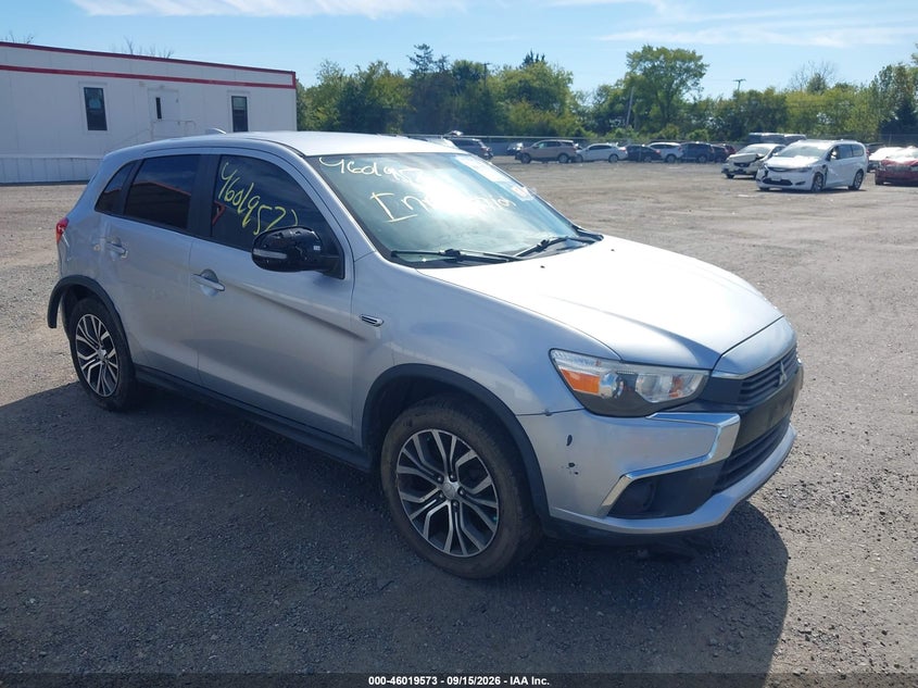 2017 MITSUBISHI OUTLANDER SPORT 2.0 LE | JA4AP3AU4HZ048167 | UPCARS