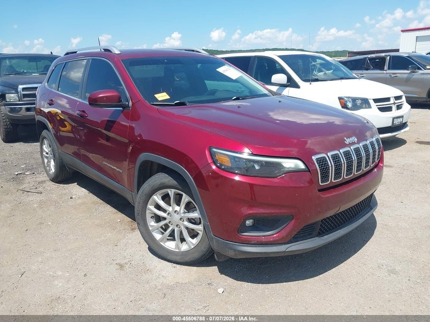 2019 JEEP CHEROKEE LATITUDE FWD | 1C4PJLCBXKD160733 | UPCARS
