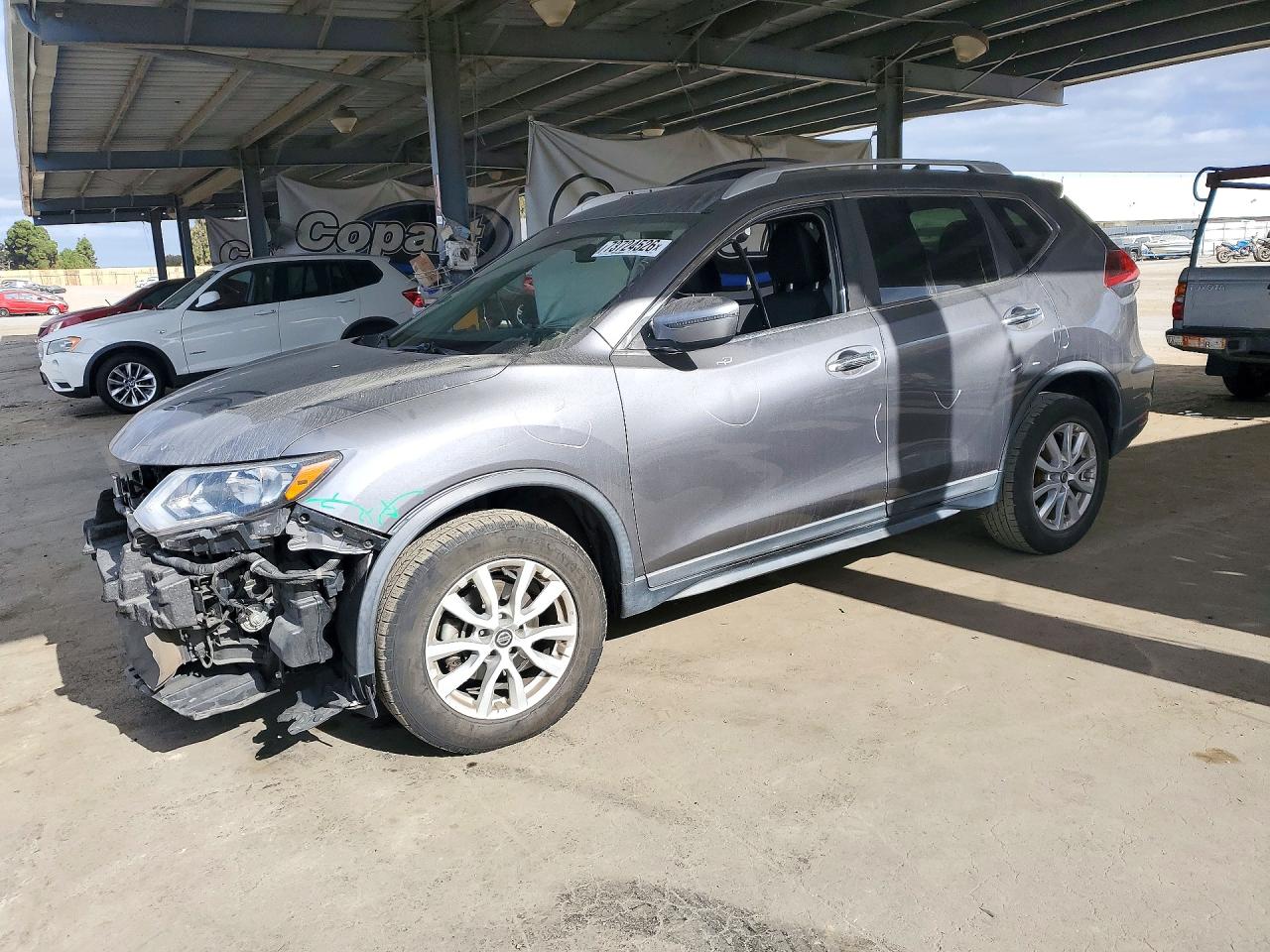 2018 NISSAN ROGUE SV | KNMAT2MV4JP559606 | UPCARS