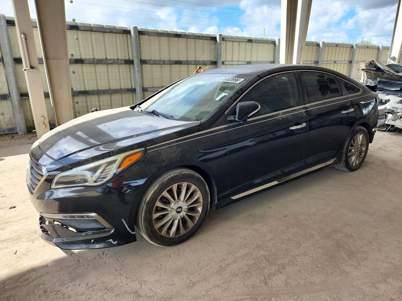 2015 HYUNDAI SONATA LIMITED | 5NPE34AF5FH047432 | UPCARS