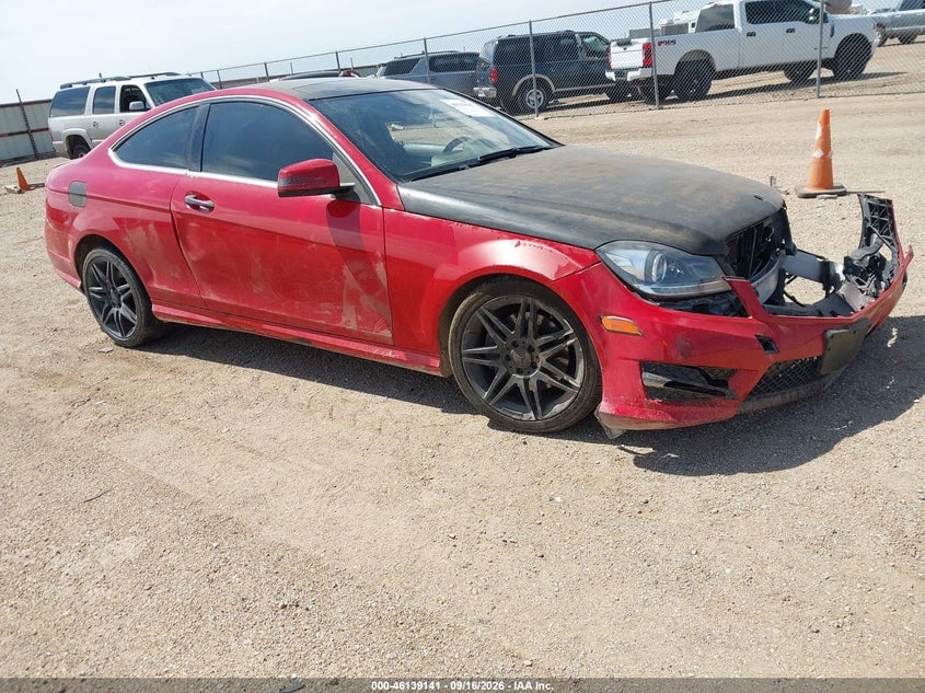 2013 MERCEDES-BENZ C 350 SPORT | WDDGJ5HBXDG012738 | UPCARS