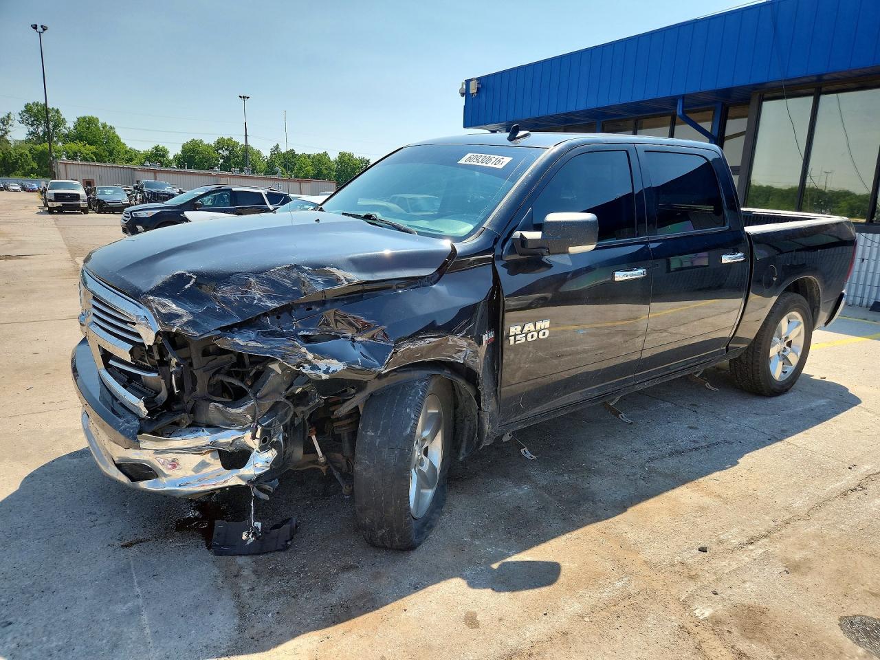 2017 RAM 1500 SLT | 3C6RR7LT3HG688344 | UPCARS