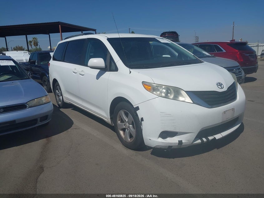 2011 TOYOTA SIENNA LE V6 | 5TDKK3DC0BS032679 | UPCARS
