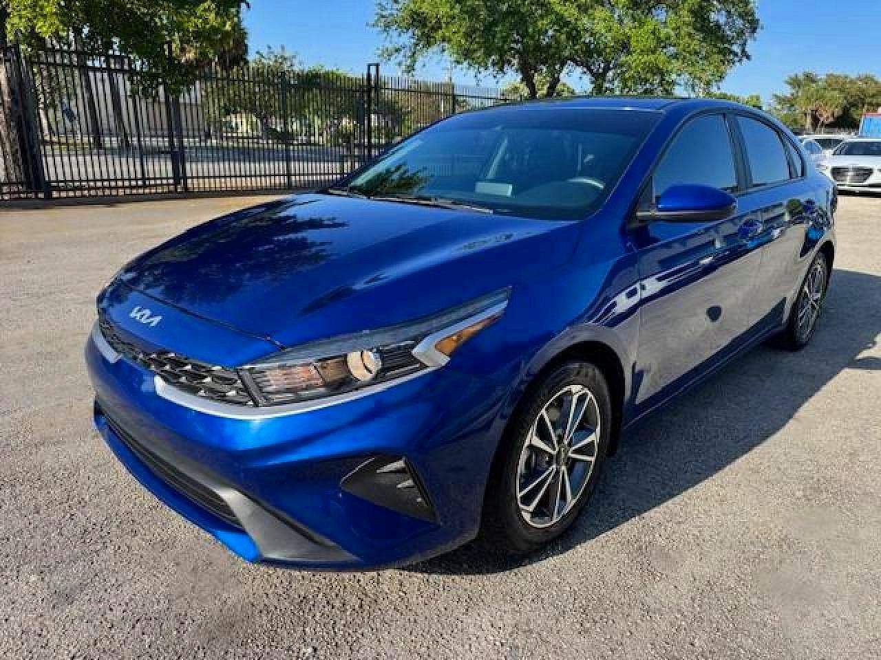 2022 KIA FORTE LXS | 3KPF24AD4NE464503 | UPCARS