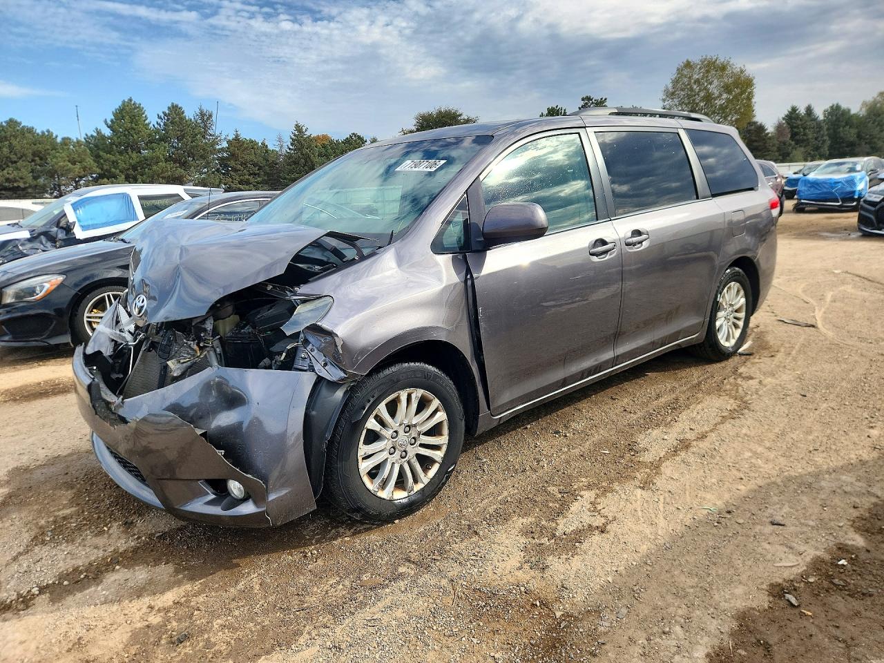 2012 TOYOTA SIENNA XLE 8-PASSENGER | 5TDYK3DC7CS268032 | UPCARS