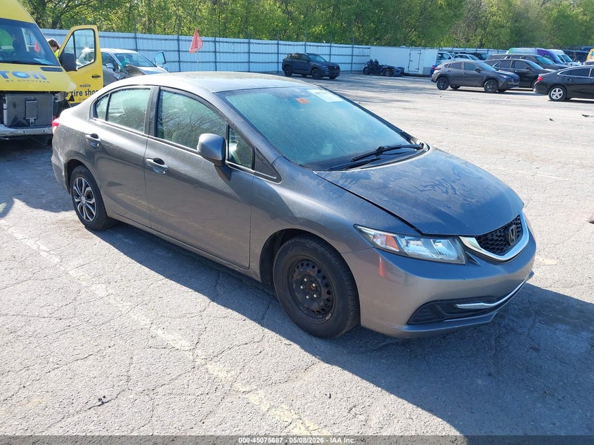 2013 HONDA CIVIC LX | 19XFB2F54DE090155 | UPCARS