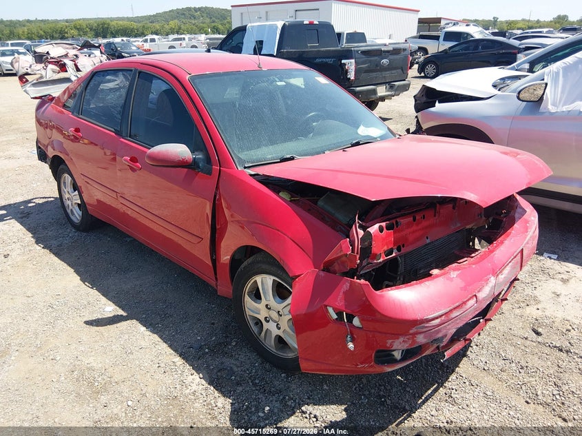 2005 FORD FOCUS ZX4 | 1FAHP38ZX5W156138 | UPCARS