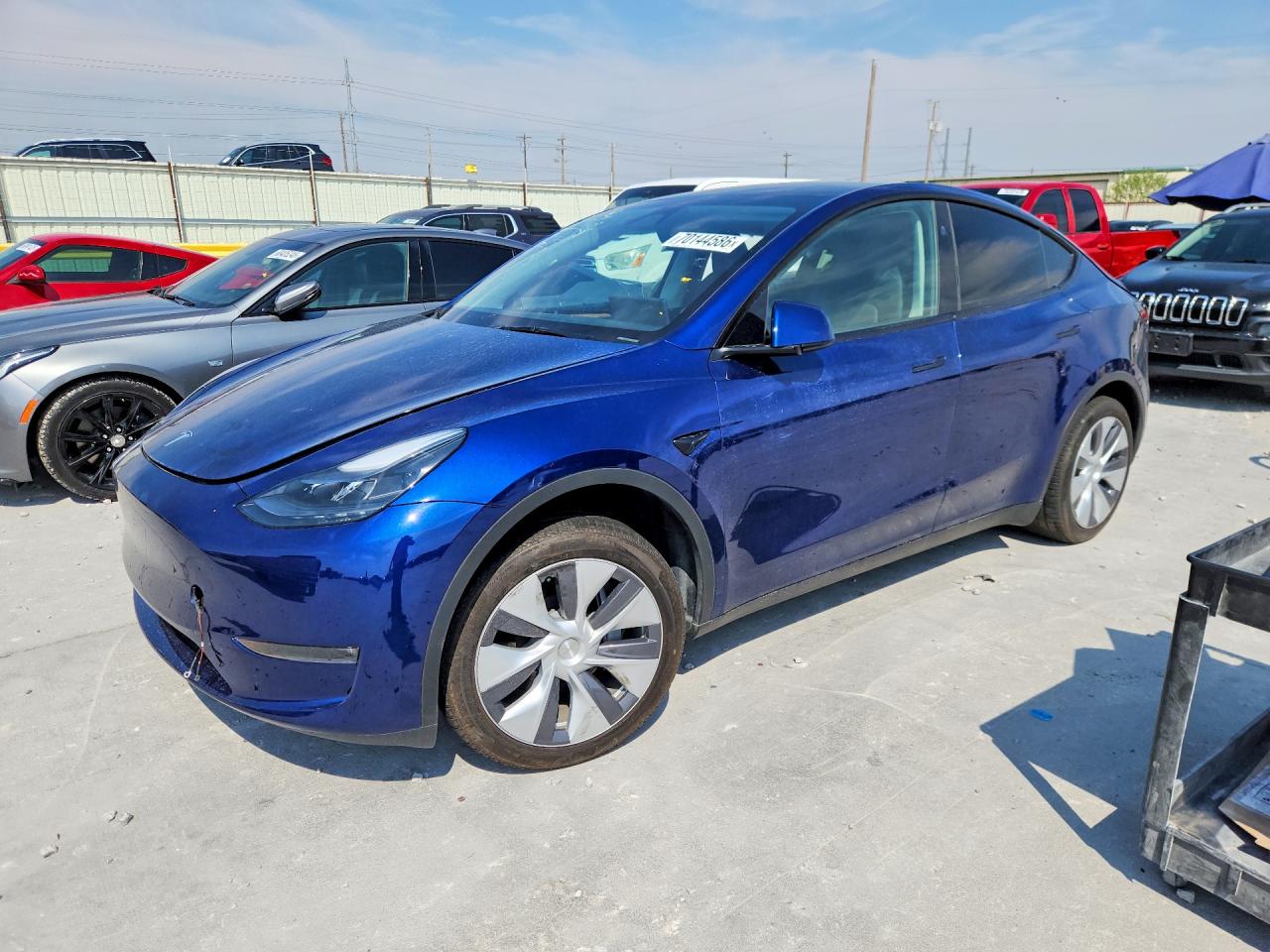 2024 TESLA MODEL Y | 7SAYGDEE5RA269085 | UPCARS