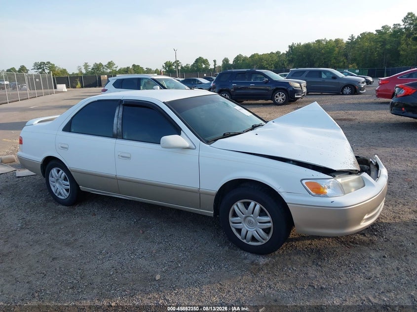 2000 TOYOTA CAMRY LE | 4T1BG22K0YU972177 | UPCARS