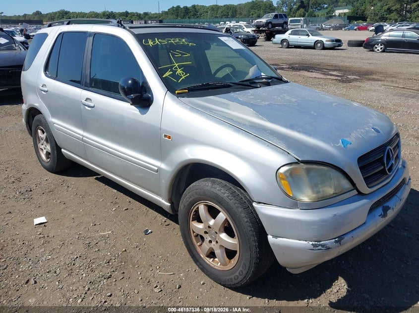 1999 MERCEDES-BENZ ML 320 | 4JGAB54E2XA124899 | UPCARS