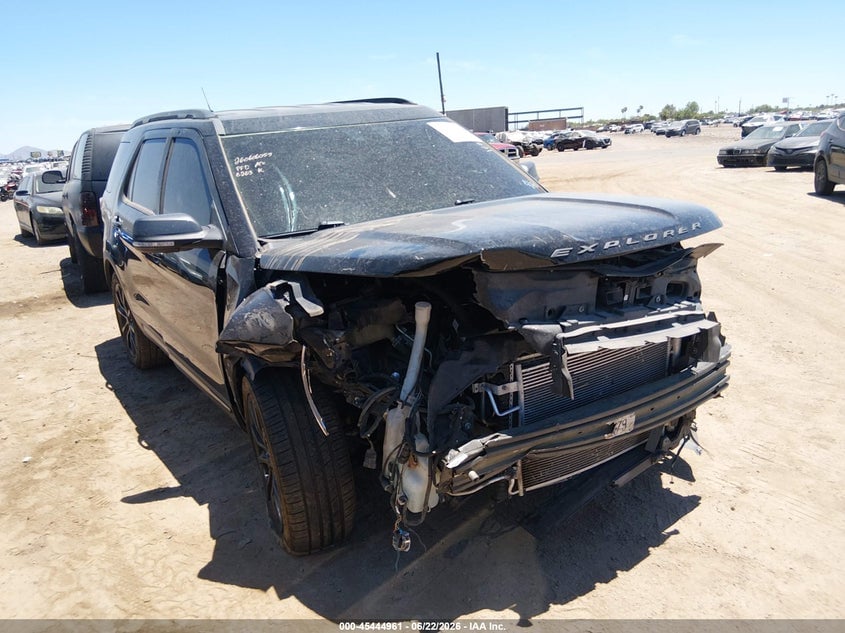 2018 FORD EXPLORER XLT | 1FM5K7D81JGC28263 | UPCARS