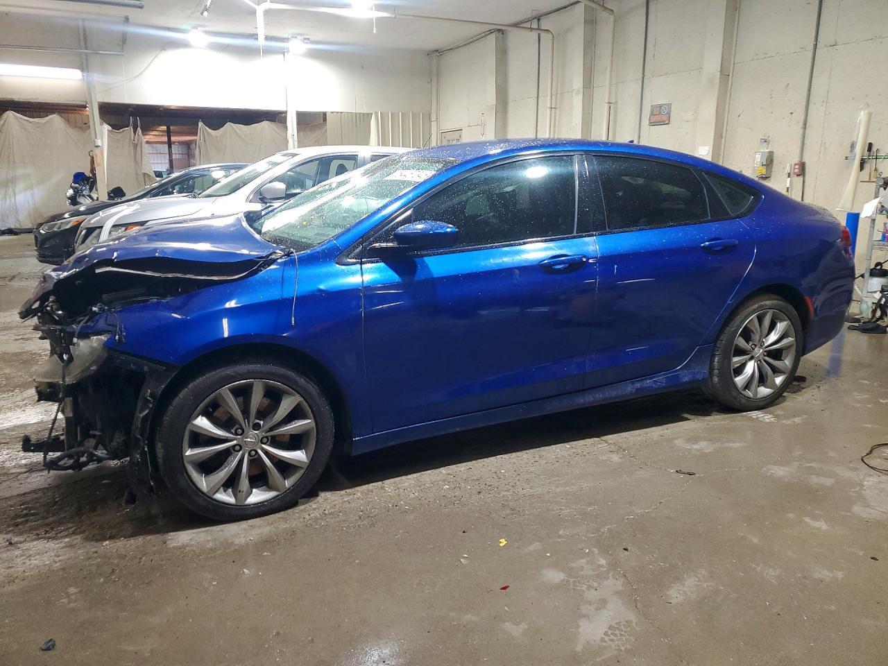 2015 CHRYSLER 200 S | 1C3CCCBG0FN508078 | UPCARS