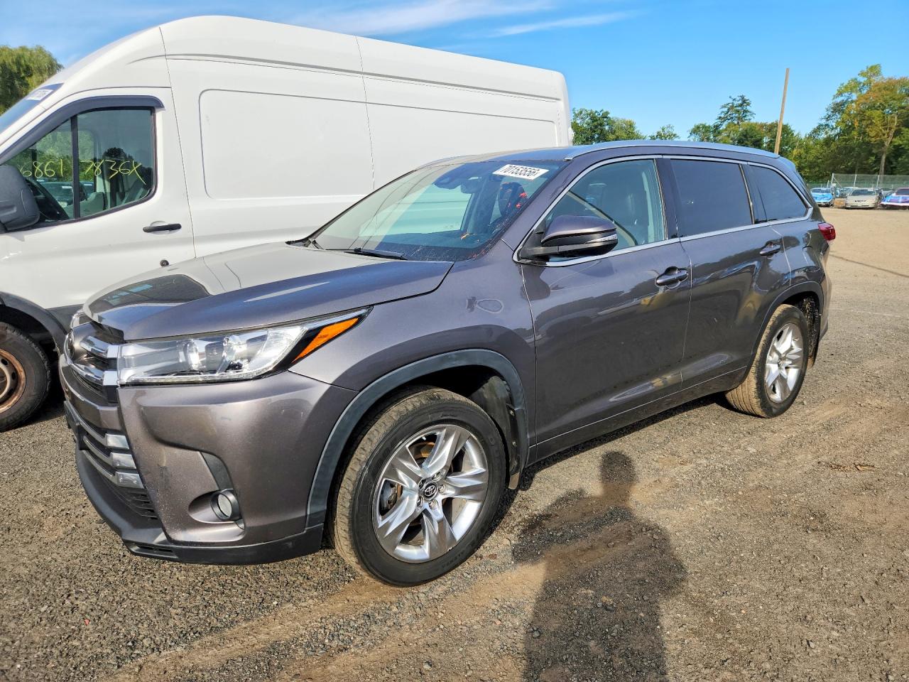 2018 TOYOTA HIGHLANDER LIMITED | 5TDDZRFH5JS488353 | UPCARS