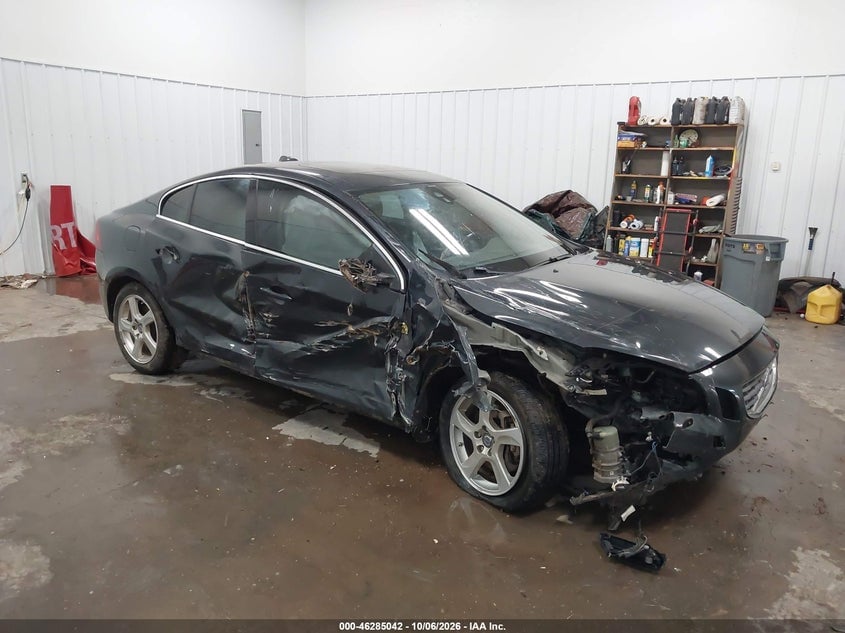 2013 VOLVO S60 T5/T5 PLATINUM/T5 PREMIER/T5 PREMIER PLUS | YV1612FS1D2176717 | UPCARS