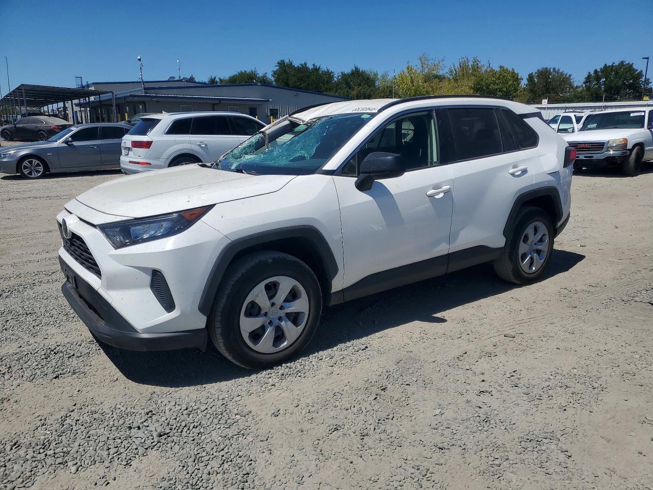 2019 TOYOTA RAV4 LE | JTMF1RFV4KD044206 | UPCARS