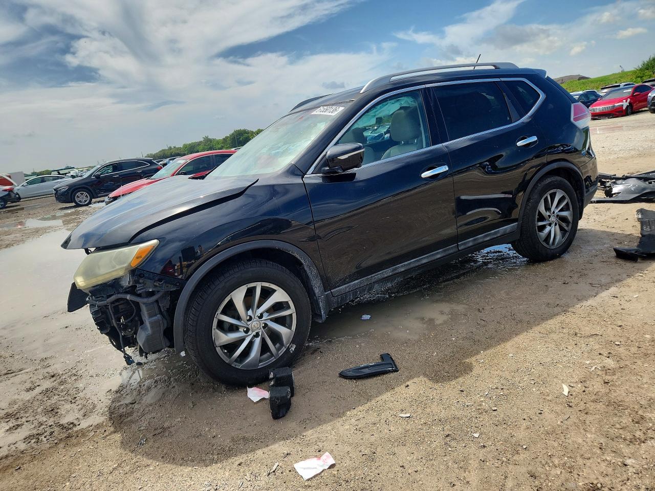 2015 NISSAN ROGUE SL | 5N1AT2MT3FC756811 | UPCARS