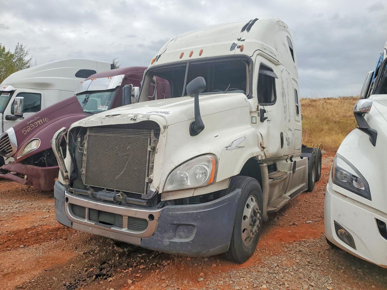 2014 FREIGHTLINER ALL OTHER SEMI TRUCK | 3AKJGLD61ESFR7486 | UPCARS