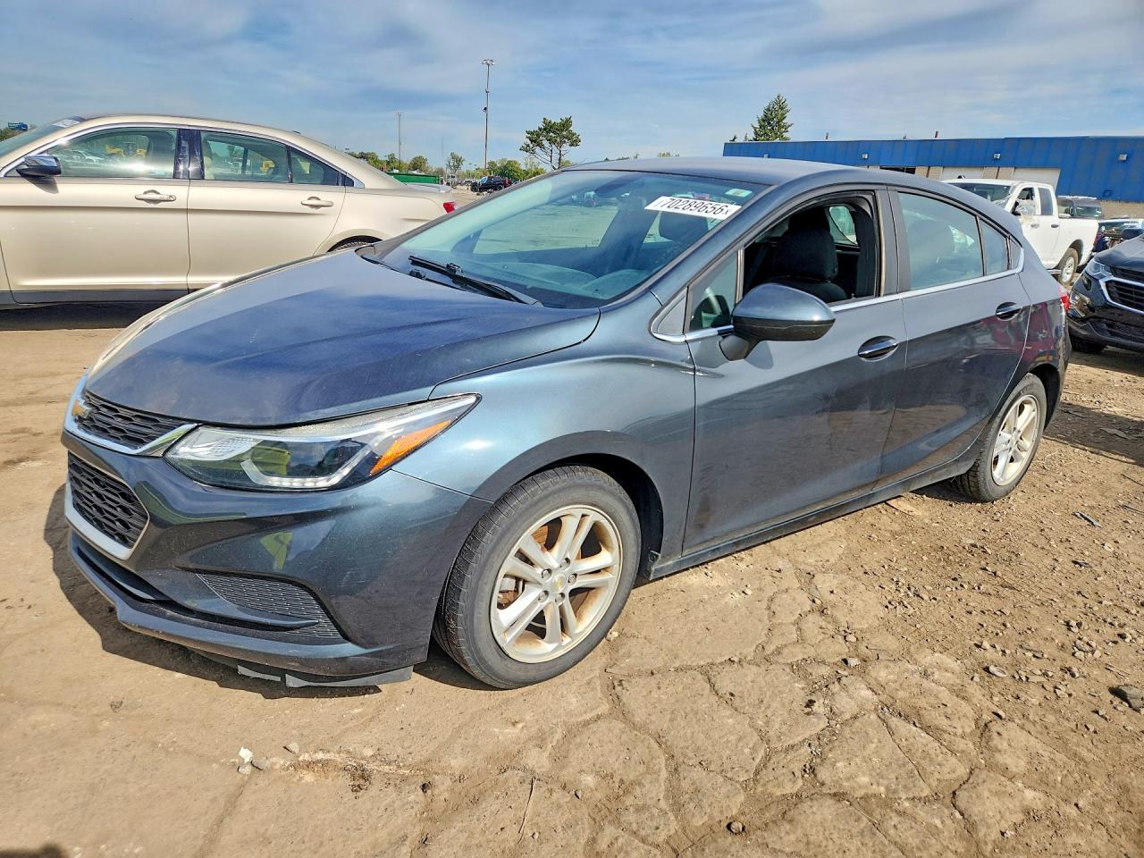 2017 CHEVROLET CRUZE LT | 3G1BE6SM2HS616180 | UPCARS
