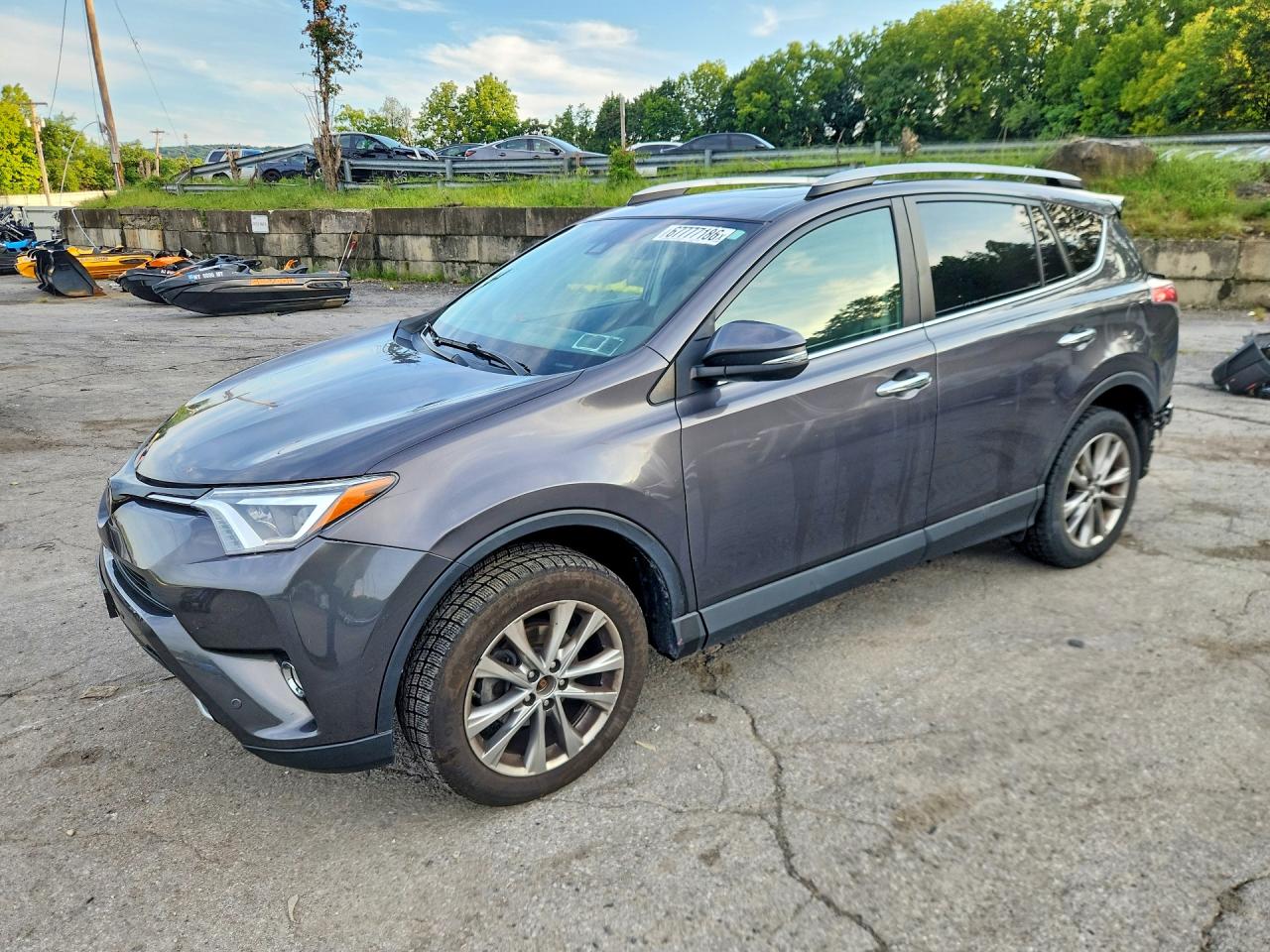 2017 TOYOTA RAV4 LIMITED | 2T3YFREV4HW356596 | UPCARS