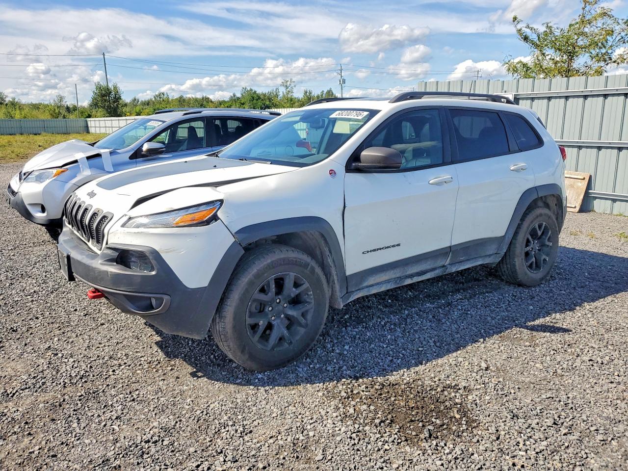 2016 JEEP CHEROKEE TRAILHAWK | 1C4PJMBS6GW138571 | UPCARS
