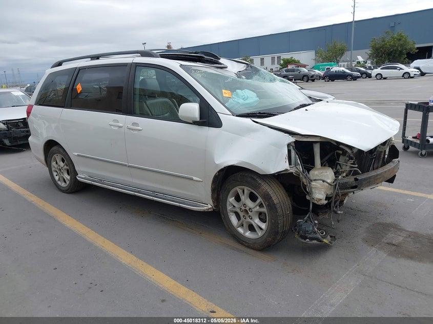 2004 TOYOTA SIENNA XLE LIMITED | 5TDBA22C14S009463 | UPCARS