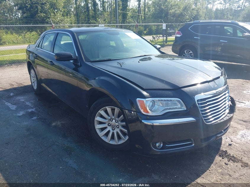 2014 CHRYSLER 300 | 2C3CCAAG6EH118549 | UPCARS