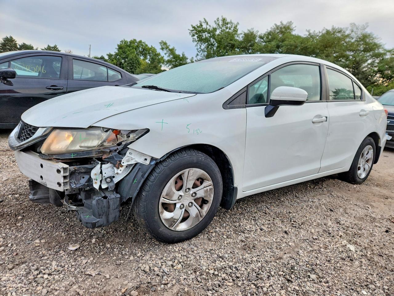 2015 HONDA CIVIC LX | 19XFB2F57FE051594 | UPCARS