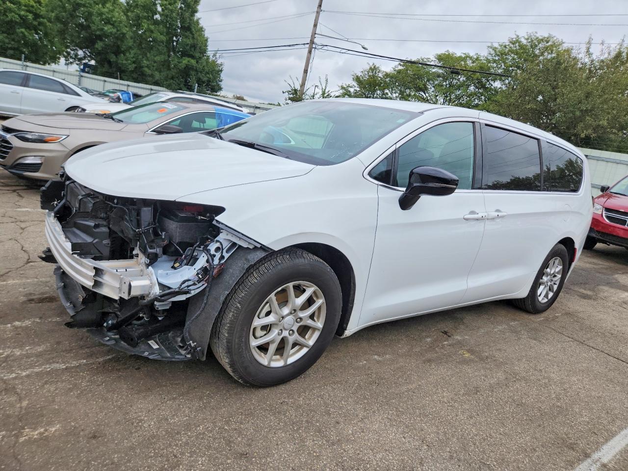 2027 CHRYSLER PACIFICA SELECT | 2C4RC1BG7VR572484 | UPCARS