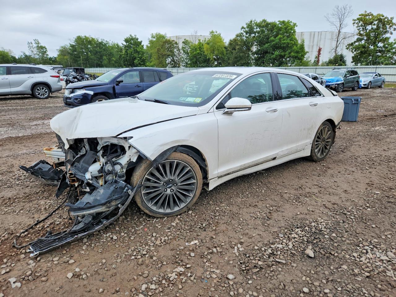 2014 LINCOLN MKZ | 3LN6L2J93ER805049 | UPCARS