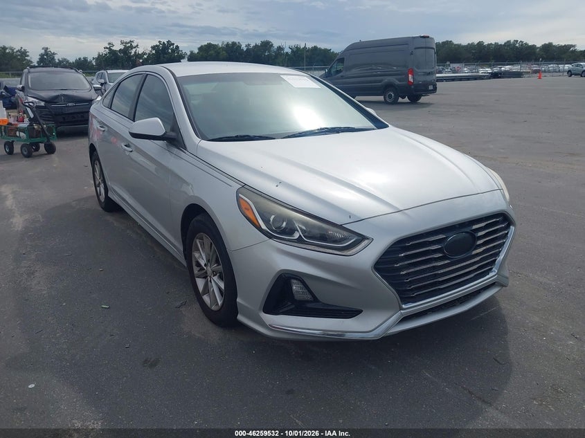 2018 HYUNDAI SONATA SE | 5NPE24AF2JH707437 | UPCARS