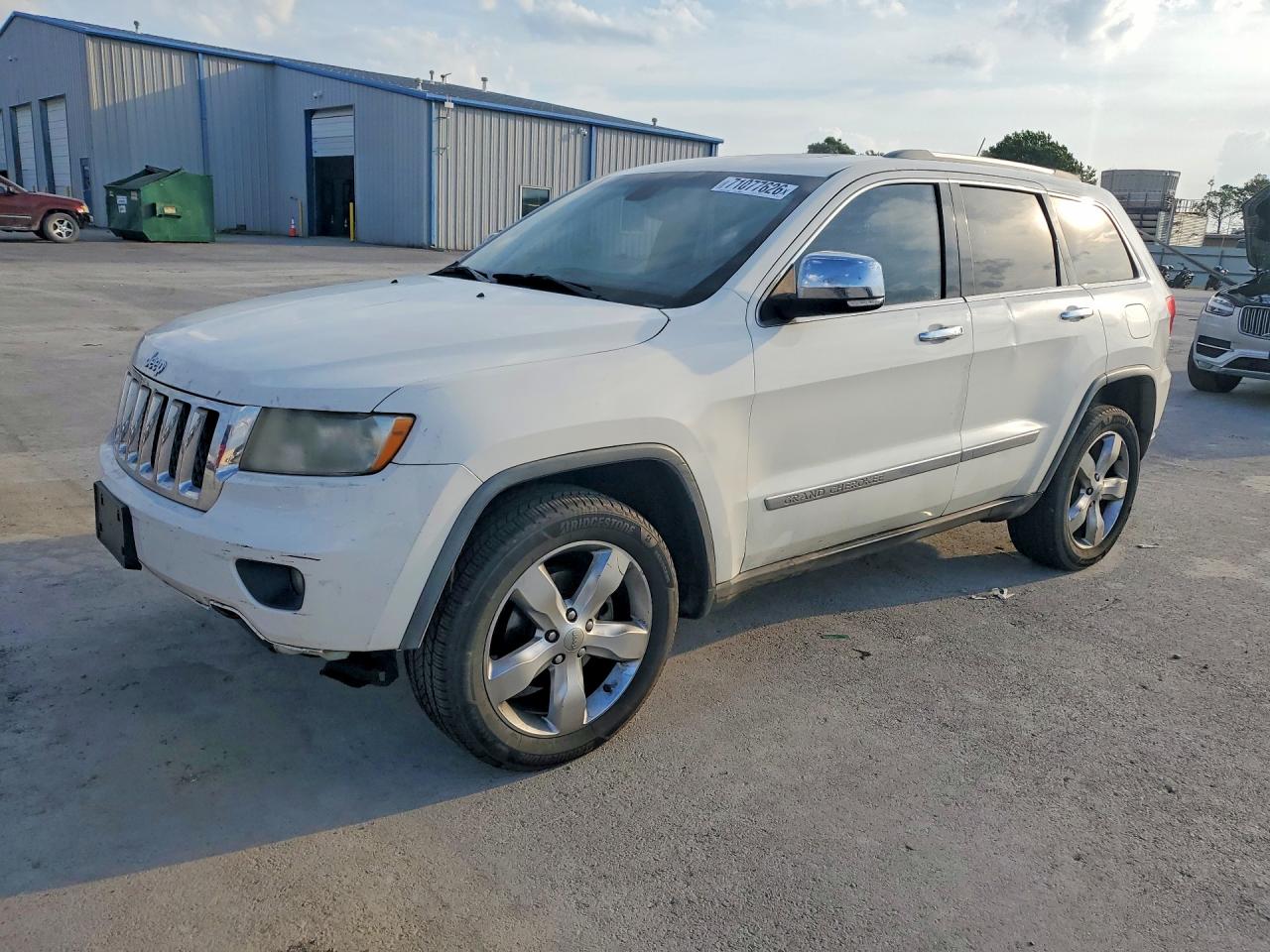 2012 JEEP CHEROKEE OVERLAND | 1C4RJECG2CC194611 | UPCARS