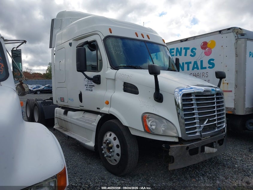 2010 FREIGHTLINER CASCADIA 113 | 1FUJGHDV9ALAU1212 | UPCARS