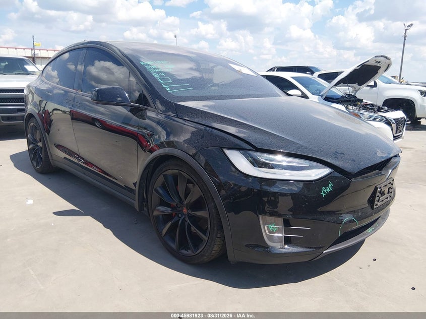 2020 TESLA MODEL X LONG RANGE DUAL MOTOR ALL-WHEEL DRIVE/LONG RANGE PLUS DUAL MOTOR ALL-WHEEL DRIVE | 5YJXCDE24LF272211 | UPCARS