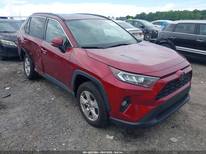 2021 TOYOTA RAV4 XLE | 2T3W1RFV8MW146730 | UPCARS