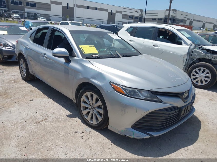 2018 TOYOTA CAMRY LE | 4T1B11HK7JU058209 | UPCARS