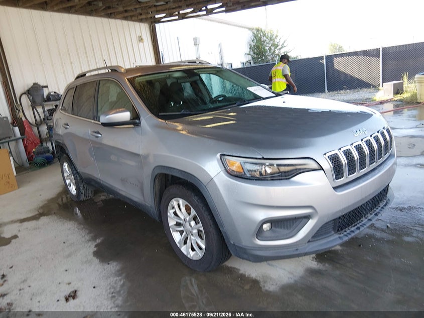 2019 JEEP CHEROKEE LATITUDE FWD | 1C4PJLCB1KD241586 | UPCARS
