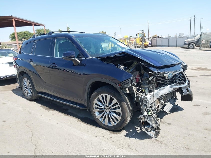 2023 TOYOTA HIGHLANDER HYBRID PLATINUM | 5TDEBRCH1PS122010 | UPCARS