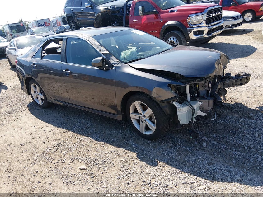 2014 TOYOTA CAMRY SE | 4T1BF1FK4EU471943 | UPCARS