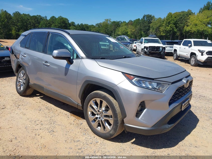 2020 TOYOTA RAV4 XLE PREMIUM | 2T3C1RFV0LC065658 | UPCARS