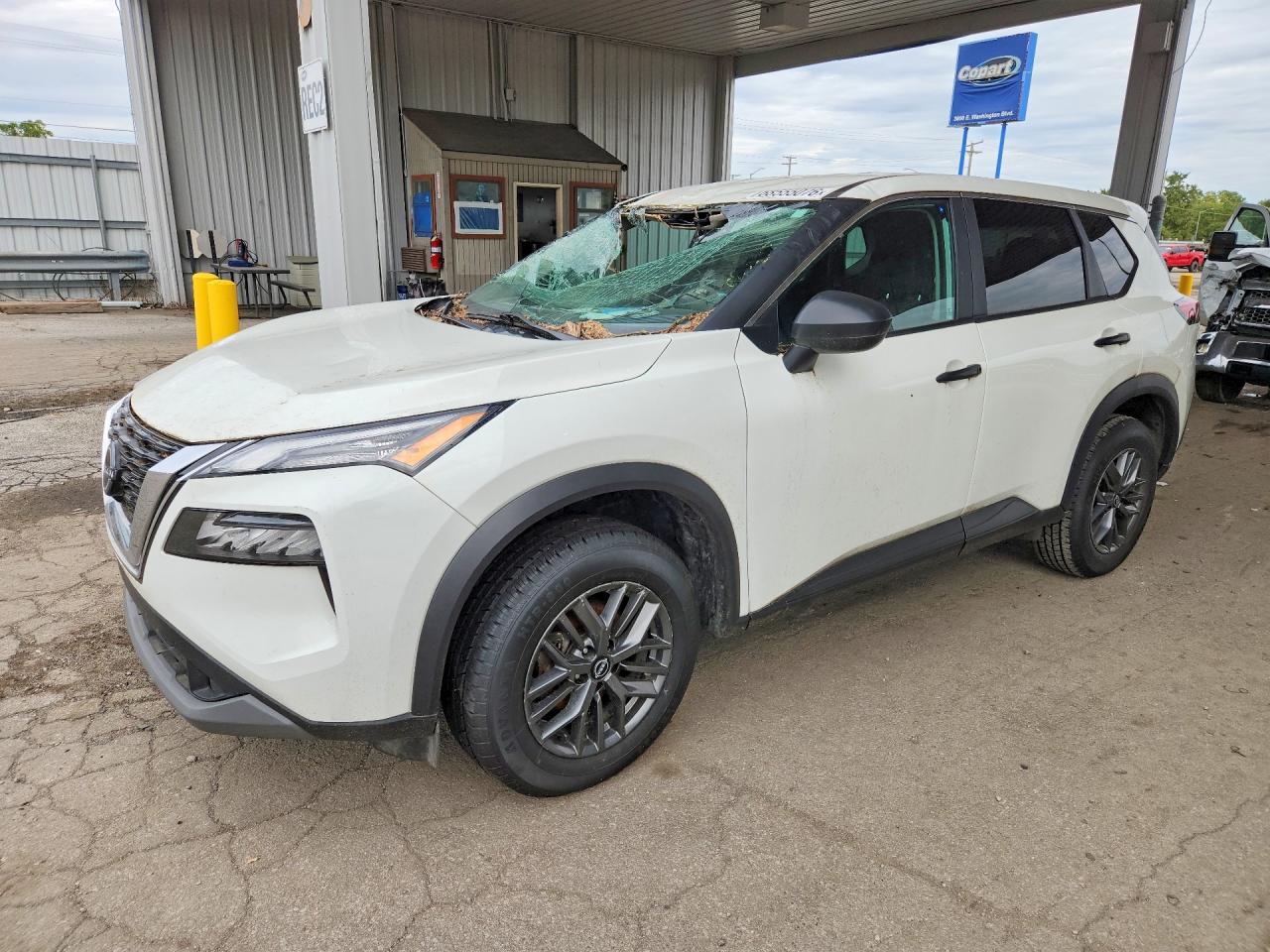 2023 NISSAN ROGUE S | 5N1BT3AAXPC871193 | UPCARS