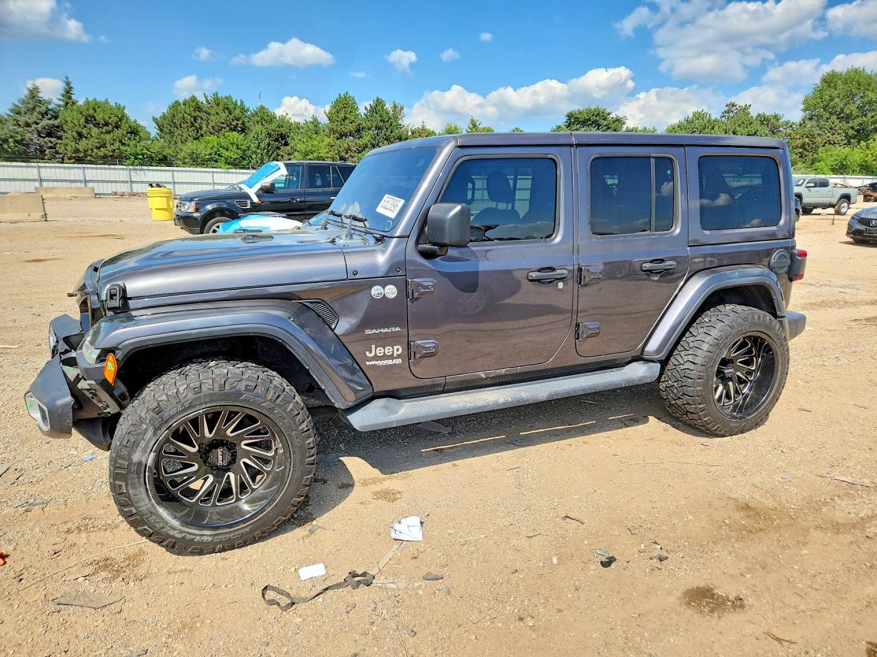 2018 JEEP WRANGLER SAHARA | 1C4HJXEG5JW101371 | UPCARS