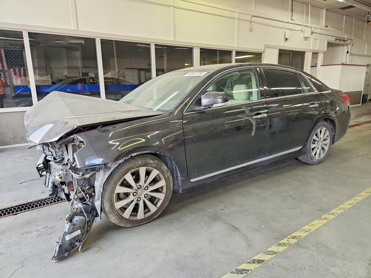 2011 TOYOTA AVALON LIMITED | 4T1BK3DB5BU423860 | UPCARS
