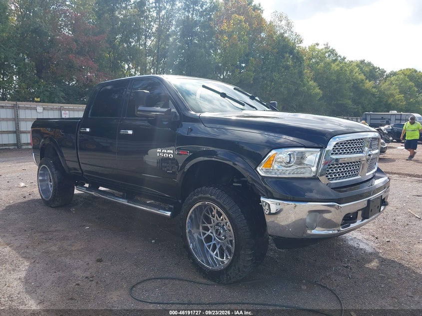 2018 RAM 1500 LARAMIE  4X4 6'4 BOX | 1C6RR7VM9JS254398 | UPCARS